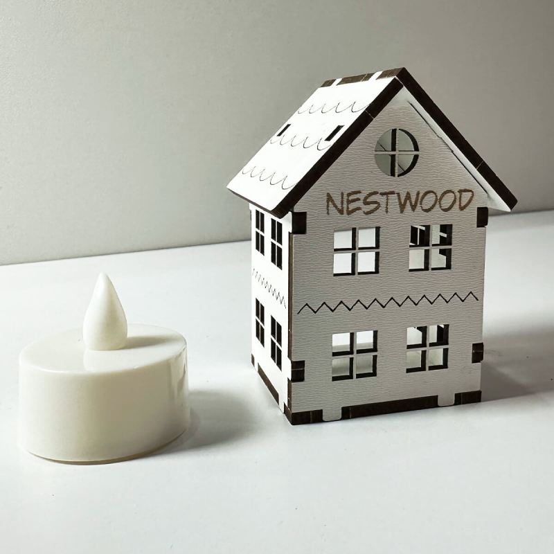 Новорічний та різдвяний декор - Міні Будиночок NestWood з Led-свічкою
